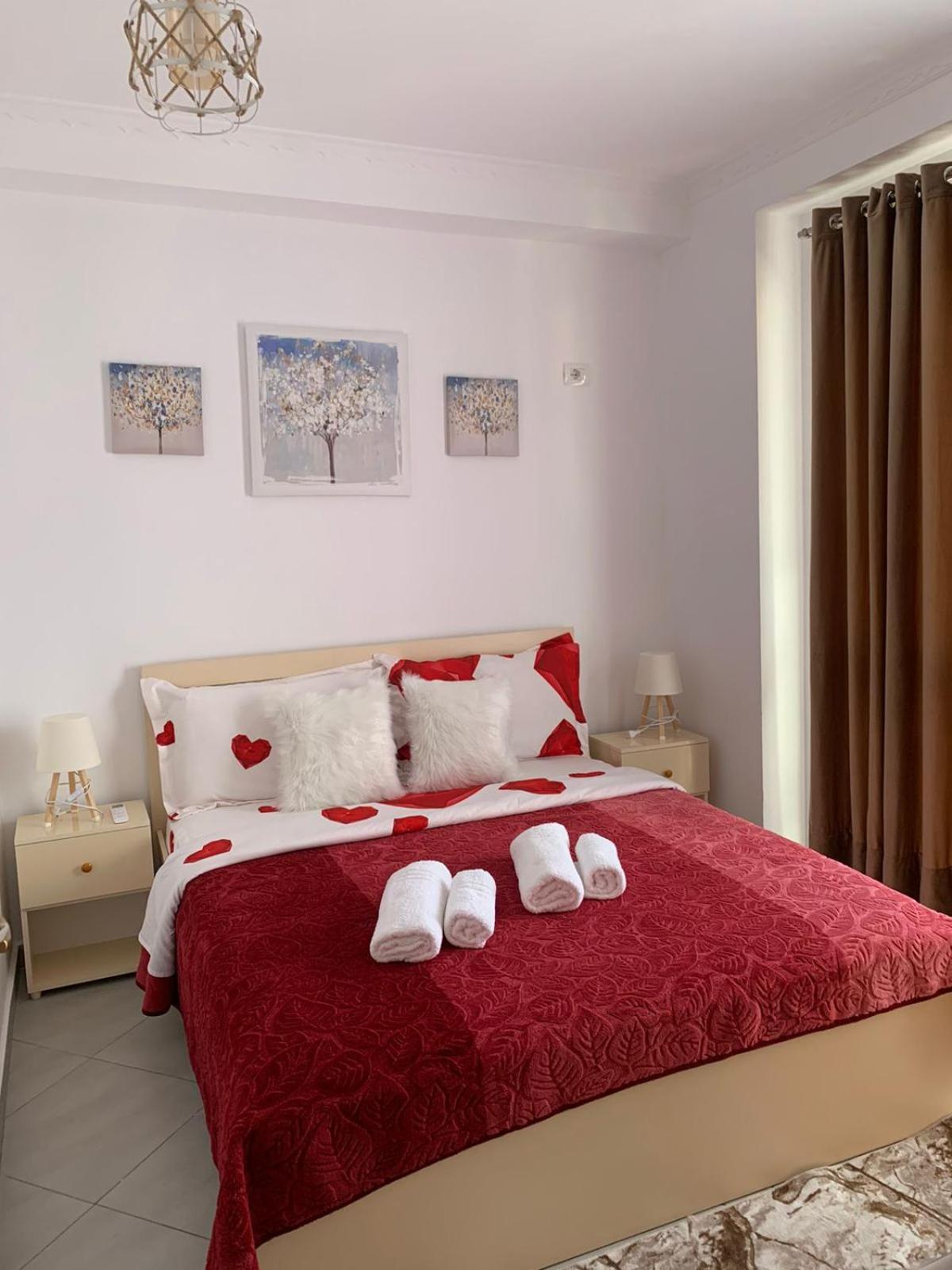 Ridi'S Comfort Apartment 2 Shkodër Esterno foto